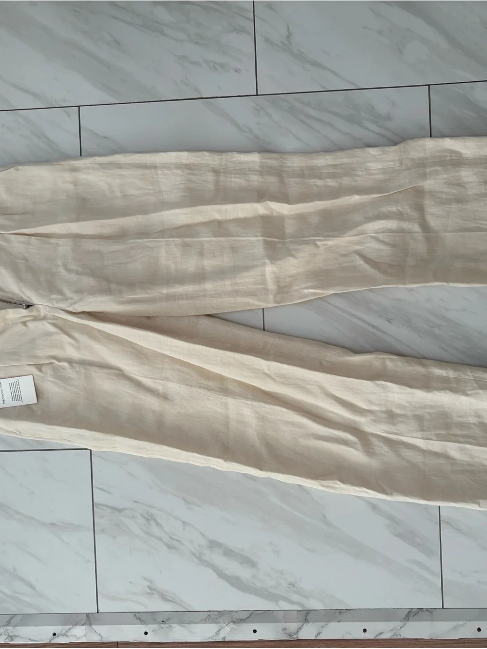 Aritzia women’s Chinos in Natural Beige Linen Blend